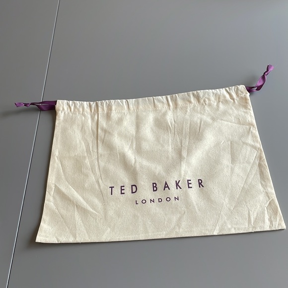 NWT Ted Baker Loop and Tab Grainy Mini Crossbody Taupe - Picture 12 of 13